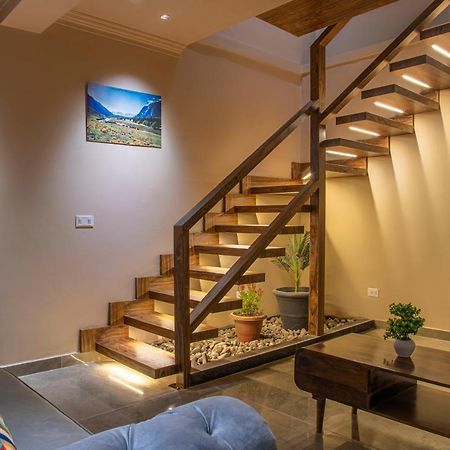 カソーリ Hillcrest Heights Bed & Breakfast エクステリア 写真