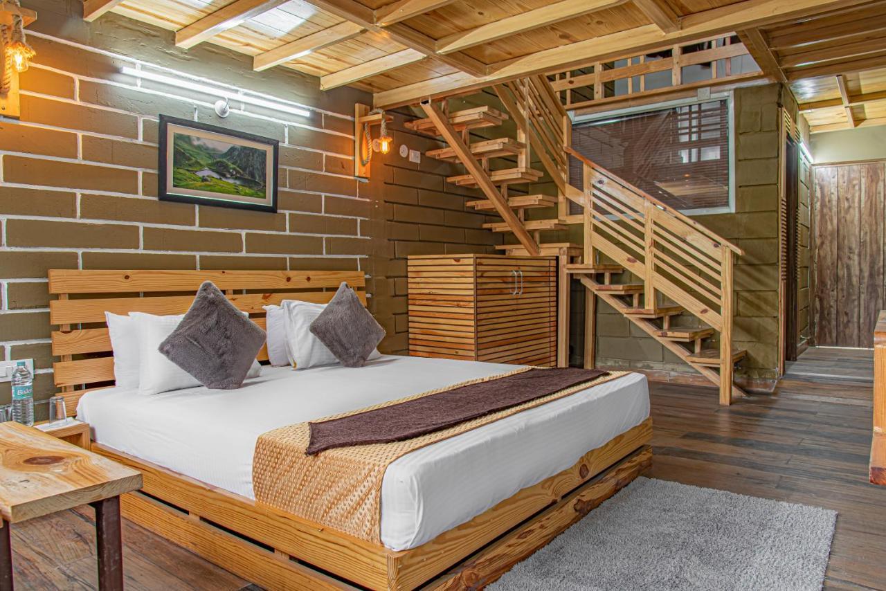 カソーリ Hillcrest Heights Bed & Breakfast エクステリア 写真