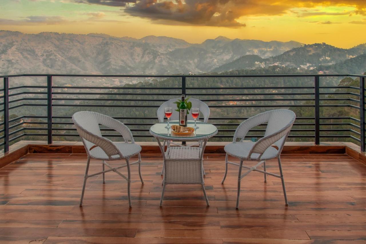 カソーリ Hillcrest Heights Bed & Breakfast エクステリア 写真